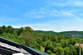 PREDIVNA VILA OKRUŽENA PRIRODOM, Vinodolska Općina, House