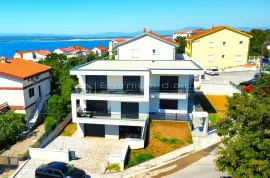 UPRAVO SNIŽENO!!! - MODERNA NOVOGRADNJA U ŠIREM CENTRU, Crikvenica, Maison