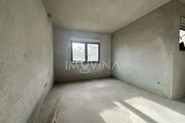 Kuća na dvije etaže 320m2, Kromolj, Sarajevo Centar, Haus