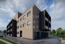 Centar, Četverosoban stan na trećem katu s terasom, 129m2, Zaprešić, Flat