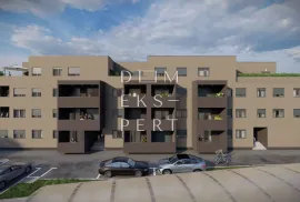 Centar, Četverosoban stan na trećem katu s terasom, 129m2, Zaprešić, Appartment