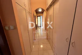 RIJEKA, ČAVLE - Prostrani stan 95m2 3S+DB i GARAŽA, Čavle, Appartment