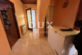 RIJEKA, ČAVLE - Prostrani stan 95m2 3S+DB i GARAŽA, Čavle, Appartment