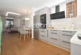 Voždovac, Autokomanda,  Ljube Nedića, 3.0, 72m2, Voždovac, Apartamento