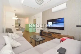 Voždovac, Autokomanda,  Ljube Nedića, 3.0, 72m2, Voždovac, Apartamento