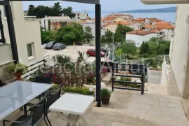 Baška Voda vila 600 m2 blizina mora + pogled na more, Baška Voda, Famiglia