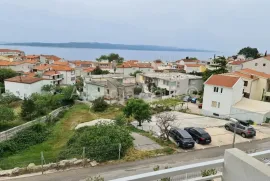 Baška Voda vila 600 m2 blizina mora + pogled na more, Baška Voda, Haus