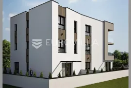 Istra, Štinjan, prostran stan u novogradnji, NKP 117,39 m2, Pula, Appartement