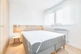 Zagreb, Ravnice, prekrasan novouređen dvosoban stan, NKP 40,15m2, Zagreb, Flat