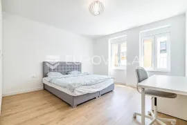 Zagreb, Kvatrić, novouređen trosoban stan 66 m2, Zagreb, Appartment