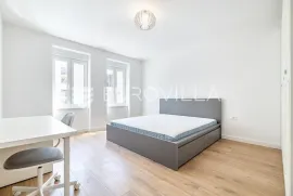 Zagreb, Kvatrić, novouređen trosoban stan 66 m2, Zagreb, Appartment