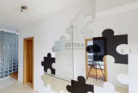 Kuća prodaja Križevci 220 m2, Križevci, Ev