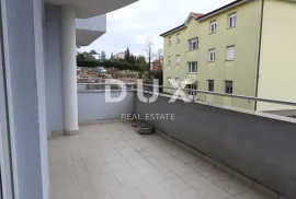 SRDOČI- stan 140m2 DB+3S s panoramskim pogledom na more + okućnica 175m2 za najam, Rijeka, Daire