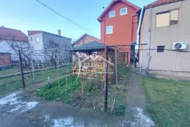 Smederevo - Papazovac - 260m2+1,9 ari ID#19390, Smederevo, Casa