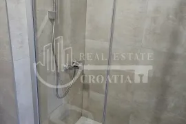 Najam, Vinogradska ulica, stan 30m2+parking, Zagreb, Apartamento