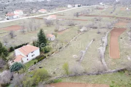 Imotski, Cista Provo građevinsko zemljište 850 m2 - novo, Cista Provo, Земля