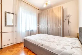 Zagreb, Gračani, prekrasna kuća 270 m2 na odličnoj lokaciji, 2 GPM, Zagreb, Famiglia