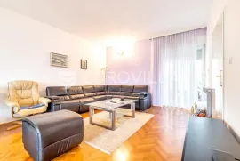 Zagreb, Gračani, prekrasna kuća 270 m2 na odličnoj lokaciji, 2 GPM, Zagreb, Σπίτι