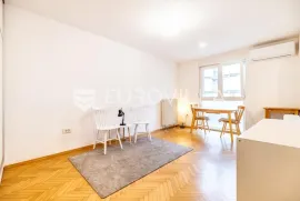 Zagreb, Knežija, funkcionalan jednosoban stan NKP 30 m2, Zagreb, Appartement