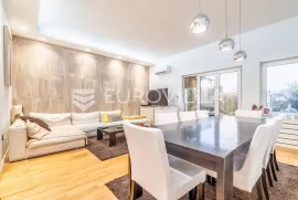 Zagreb, Donji Bukovac, atraktivna samostojeća kuća 224 m2, Zagreb, House