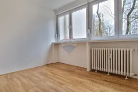 ZAGREB, Zapruđe, stan 61m2 2SS+DB uz park Bundek + garaža, Zagreb, Appartement