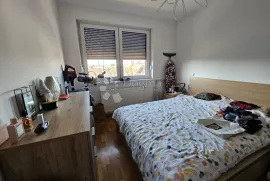 Prodaje se moderan stan u mirnom naselju u Varaždinu, Varaždin, Apartamento