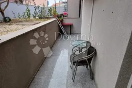 Sniženo! Stan na 200 metara od plaže!, Fažana, Apartamento