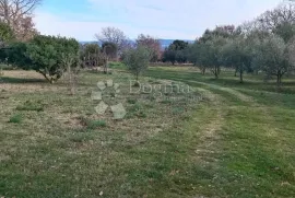 Građevinska parcela sa pogledom na more, Marčana, Terreno