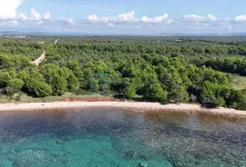 PRODAJA građevinsko zemljište 2360 m2, prvi red do mora, Biograd Na Moru, Terrain