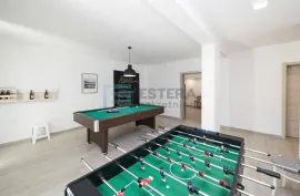 Luksuzna vila s bazenom od 33 m2-Tribalj, Vinodolska Općina, Ev