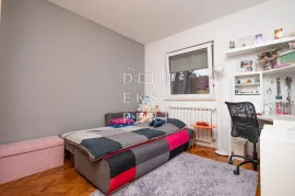 Gaišće, Sesvete, dvosoban stan na 1. katu s balkonom - 51m2, Flat