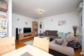 Gaišće, Sesvete, dvosoban stan na 1. katu s balkonom - 51m2, Flat