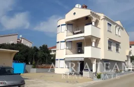 APARTMANSKA KUĆA U BLIZINI MORA, 80 M OD MORA, ZADAR - KOŽINO, Zadar - Okolica, Casa