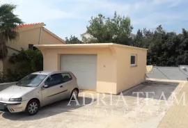 APARTMANSKA KUĆA U BLIZINI MORA, 80 M OD MORA, ZADAR - KOŽINO, Zadar - Okolica, Casa