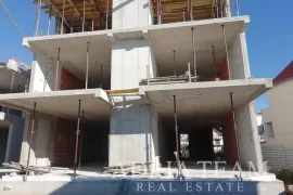 LUKSUZNI APARTMANI NA SAMOJ PLAŽI, Šibenik, Διαμέρισμα