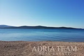 LUKSUZNI APARTMANI NA SAMOJ PLAŽI, Šibenik, Daire