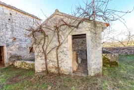 Centralna Istra, prekrasan sklop kuća koje odišu poviješću, Sveti Petar U Šumi, بيت