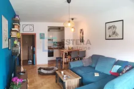 Stan prodaja Zaprešić, namješten, na samoj šetnici, Zaprešić, Appartment