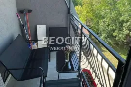 Novi Sad, Bulevar Evrope, Vardarska, 2.0, 44m2, Novi Sad - grad, Flat