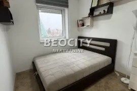 Novi Sad, Bulevar Evrope, Vardarska, 2.0, 44m2, Novi Sad - grad, Flat