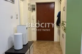 Novi Sad, Bulevar Evrope, Vardarska, 2.0, 44m2, Novi Sad - grad, Flat