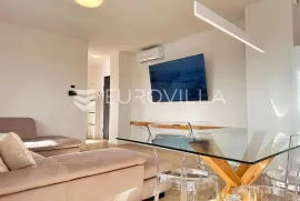 Zagreb, Trešnjevka, prekrasan dvosoban stan +GPM NKP 70m2, PRVI NAJAM, Zagreb, Appartement