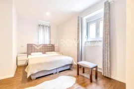 Zagreb, Šalata, prekrasan trosobni stan, 80m2, Zagreb, Flat