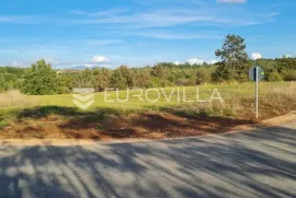 Pazin, Lindar - prostrano zemljište u samom srcu Istre s pogledom na Učku, Pazin - Okolica, Arazi