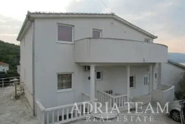 APARTMANSKA KUĆA, 150 M OD MORA, IZVRSNA POZICIJA!! SPLIT - SLATINE, Split, بيت