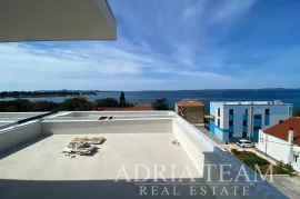 NOVO U PONUDI!! APARTMANI NA TOP LOKACIJI, 100 m OD MORA, PETRČANE - ZADAR, Zadar - Okolica, Wohnung