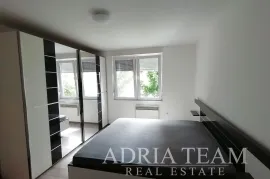 UREĐEN I KONFORAN TROSOBNI STAN - REMETINEC, ZAGREB, Zagreb, Flat