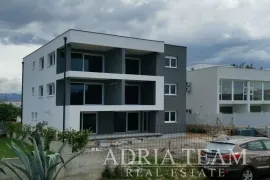 APARTMANI U NOVOGRADNJI, 200 M OD MORA, VIR - ZADAR, Vir, Appartement