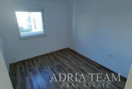 APARTMANI U NOVOGRADNJI, 200 M OD MORA, VIR - ZADAR, Vir, Appartement