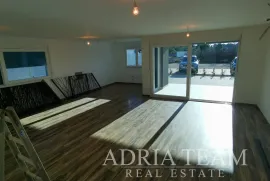 APARTMANI U NOVOGRADNJI, 200 M OD MORA, VIR - ZADAR, Vir, Appartement